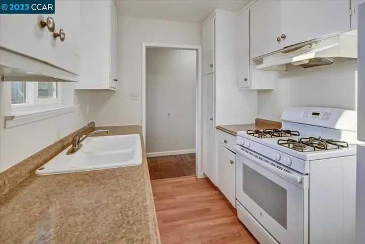 1739 17th St, San Pablo, California 94806