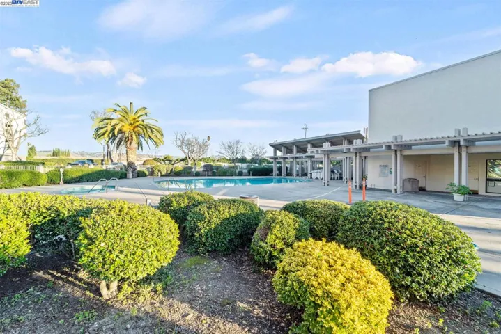 25930 Kay Ave 302, Hayward, California 94545
