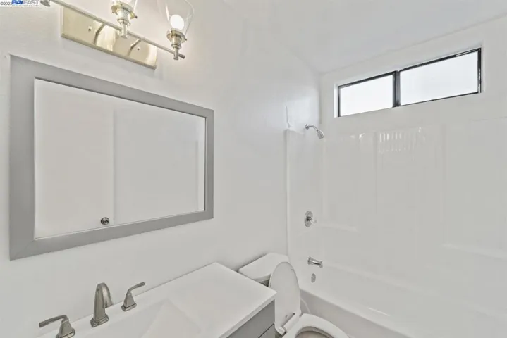 25930 Kay Ave 302, Hayward, California 94545