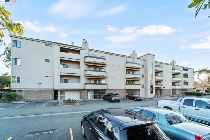 25930 Kay Ave 302, Hayward, California 94545