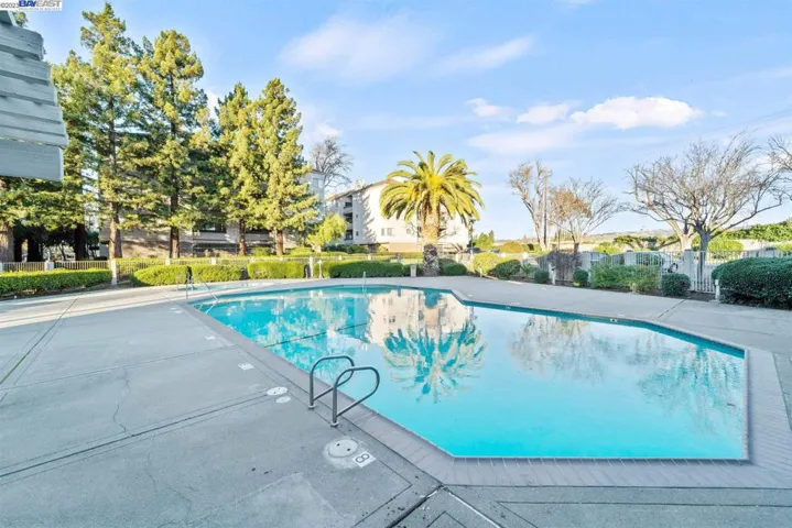 25930 Kay Ave 302, Hayward, California 94545