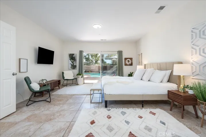 4001 Vista Verde, Palm Springs, California 92262