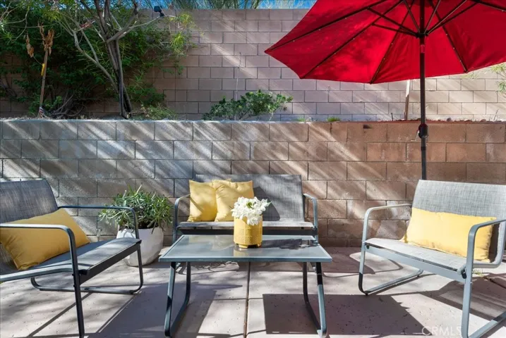 On hot summer days, the back yard area is going to keep you cool and happy.