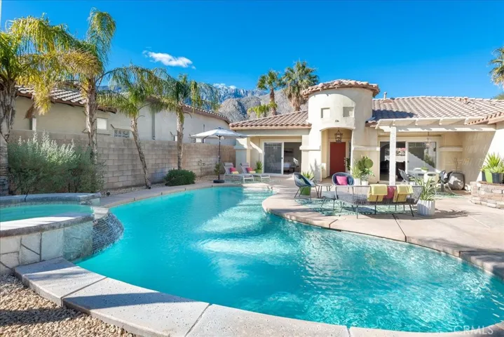 4001 Vista Verde, Palm Springs, California 92262