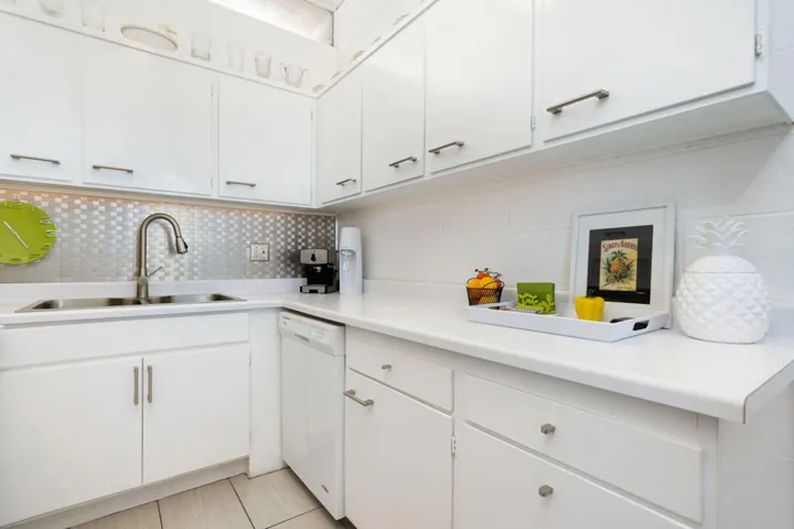 Convenient Kitchen Design