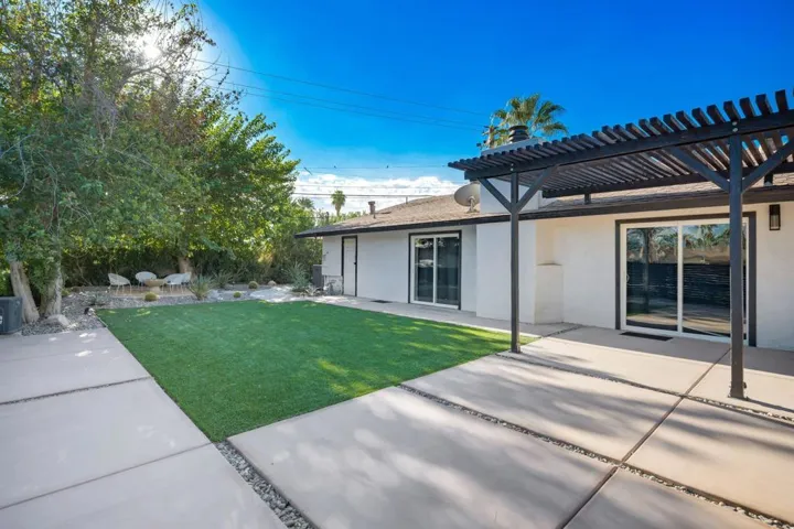 27-web-or-mls-NVDeAnza_2022_027