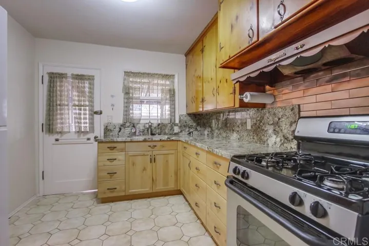 4239 54th Place, San Diego, California 92115