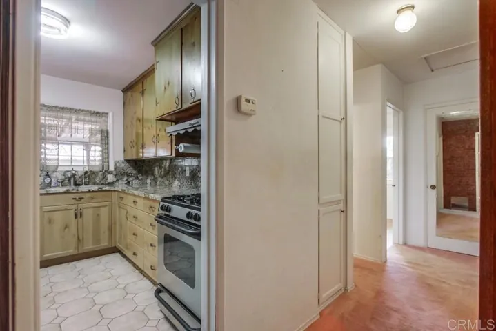 4239 54th Place, San Diego, California 92115