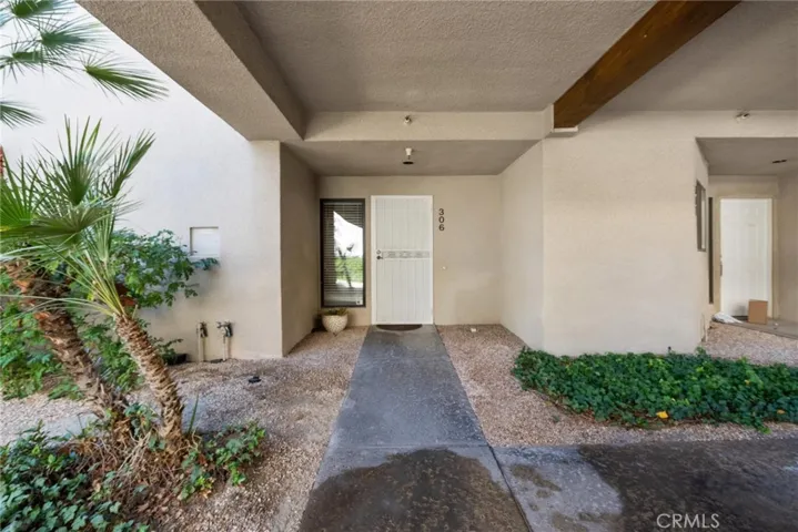 255 S Avenida Caballeros 306, Palm Springs, California 92262