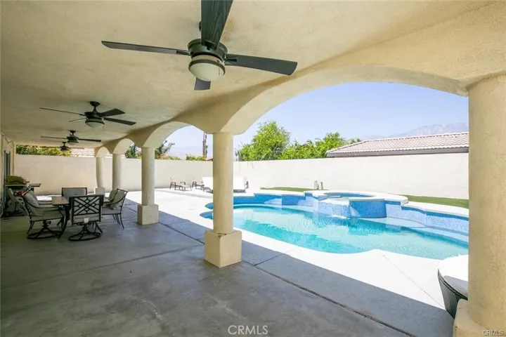 31115 Whispering Palms, Cathedral City, California 92234
