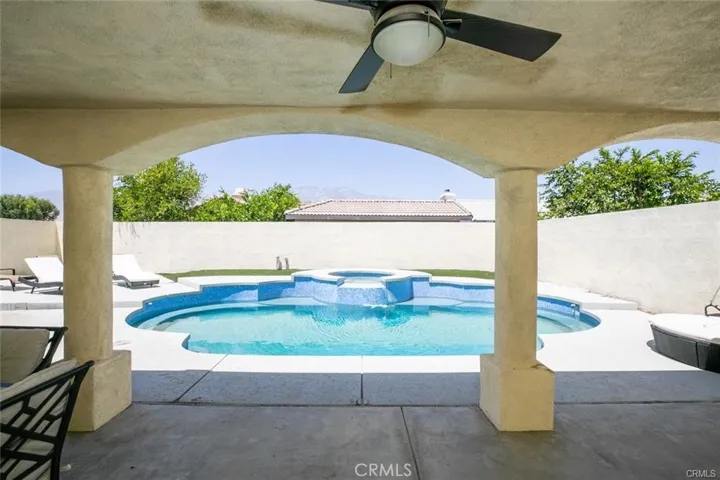 31115 Whispering Palms, Cathedral City, California 92234
