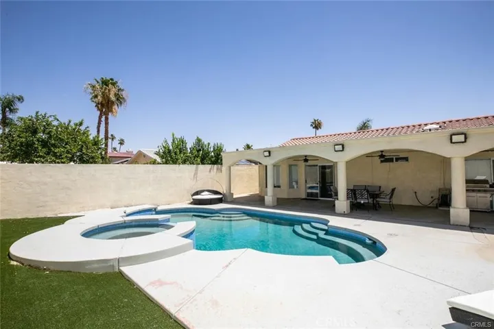 31115 Whispering Palms, Cathedral City, California 92234