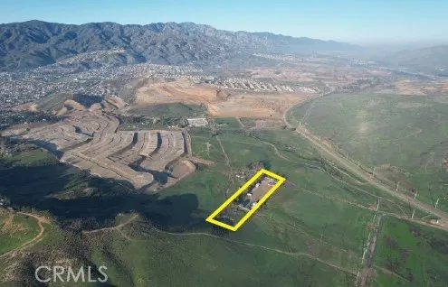 28750 Pierce Avenue, Lake Elsinore, California 92530 home-pic-4