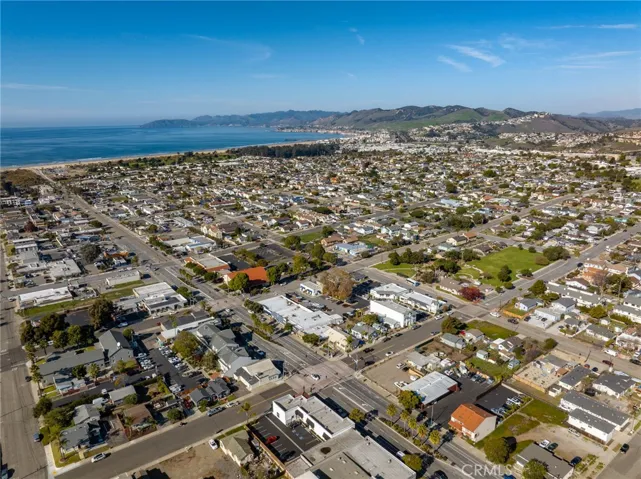 983 W Grand Avenue, Grover Beach, California 93433