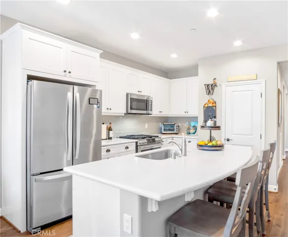 5605 Kai Court, Santa Maria, California 93455