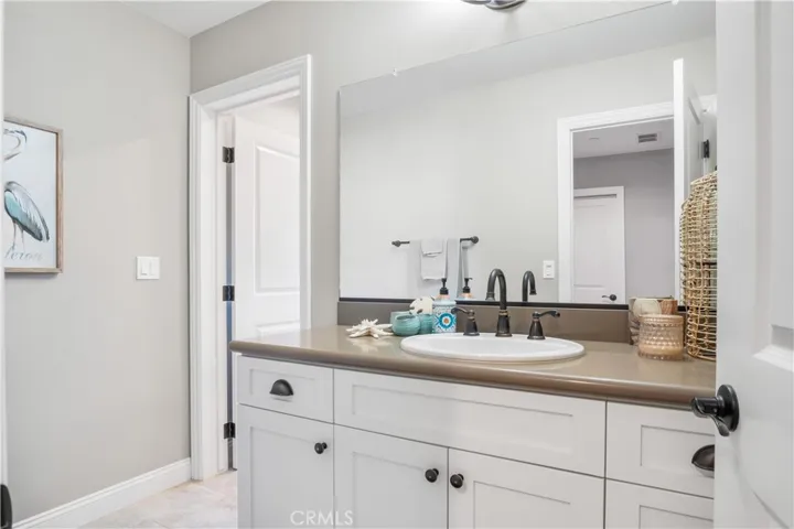 5605 Kai Court, Santa Maria, California 93455