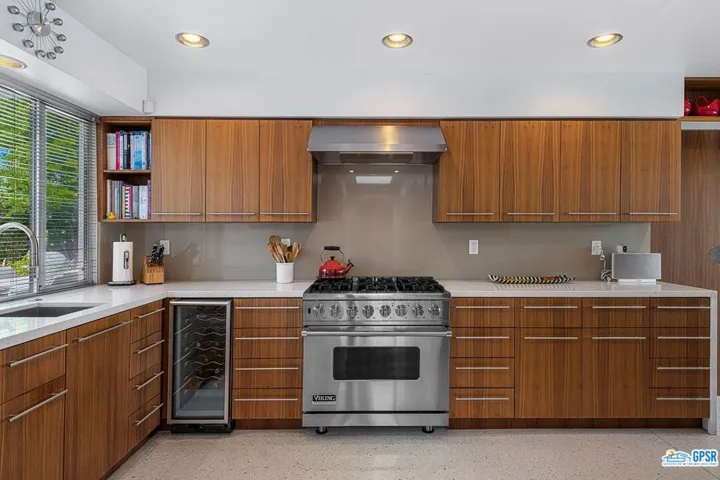 360 N Via Las Palmas, Palm Springs, California 92262