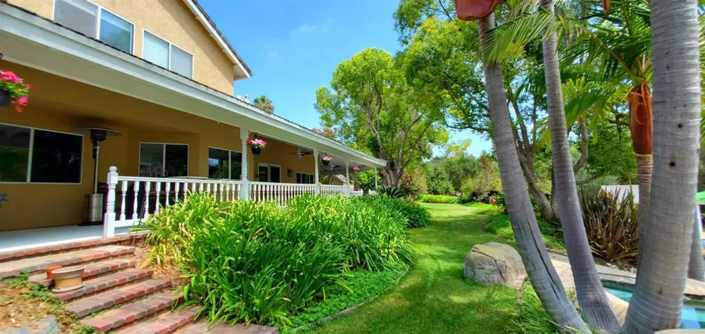 2891 Los Alisos Drive, Fallbrook, California 92028