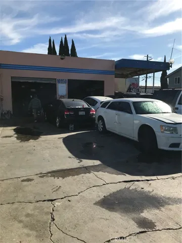 10958 Avalon Boulevard, Los Angeles, California 90061