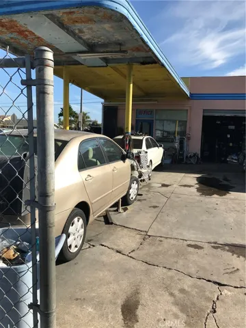 10958 Avalon Boulevard, Los Angeles, California 90061
