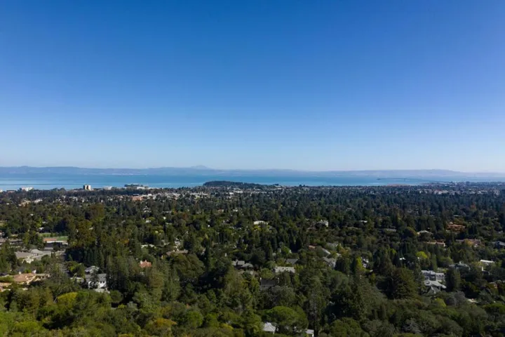 3085 Ralston Avenue, Hillsborough, California 94010