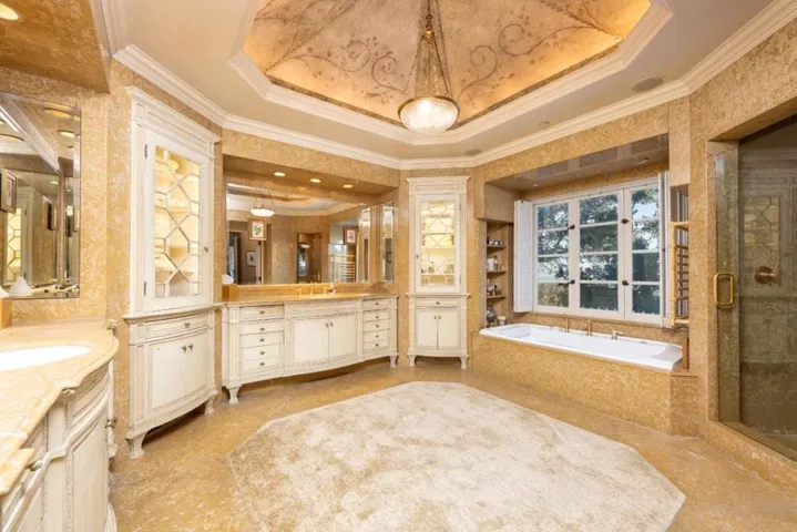 3085 Ralston Avenue, Hillsborough, California 94010