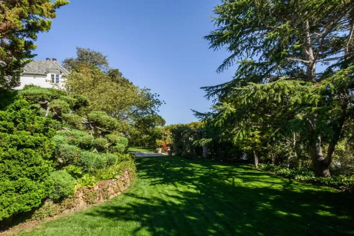 3085 Ralston Avenue, Hillsborough, California 94010