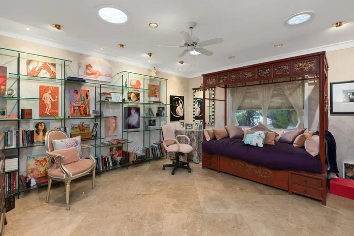 61 Sierra Madre - Second Bedroom