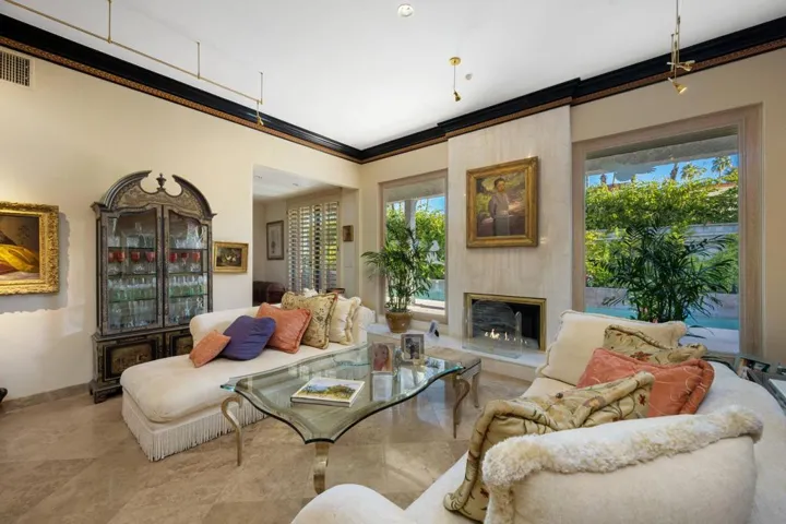 61 Sierra Madre - Living Room