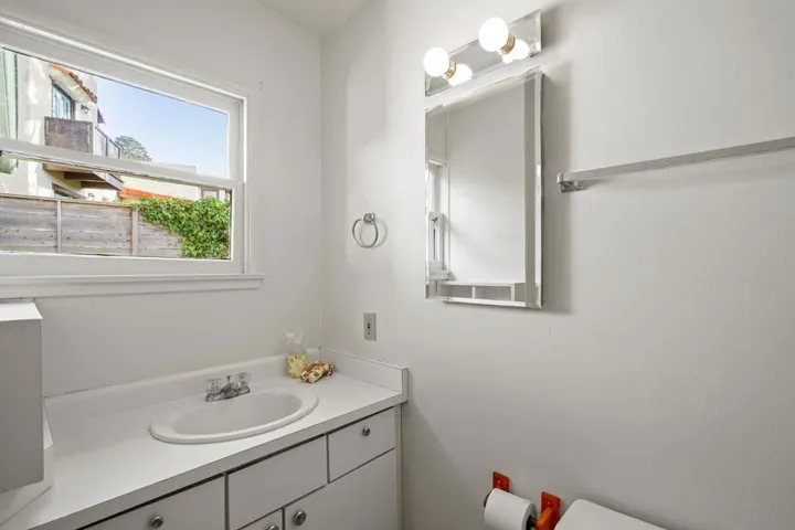 1001 David Avenue, Pacific Grove, California 93950