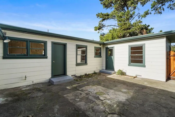 1001 David Avenue, Pacific Grove, California 93950
