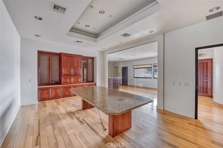 326 Old Newport Boulevard, Newport Beach, California 92663