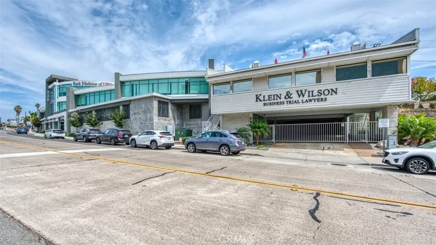326 Old Newport Boulevard, Newport Beach, California 92663