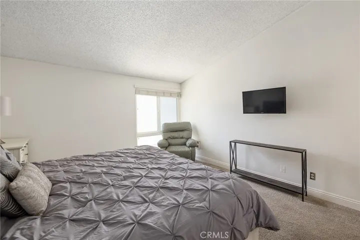631 S Prospect Avenue 202, Redondo Beach, California 90277