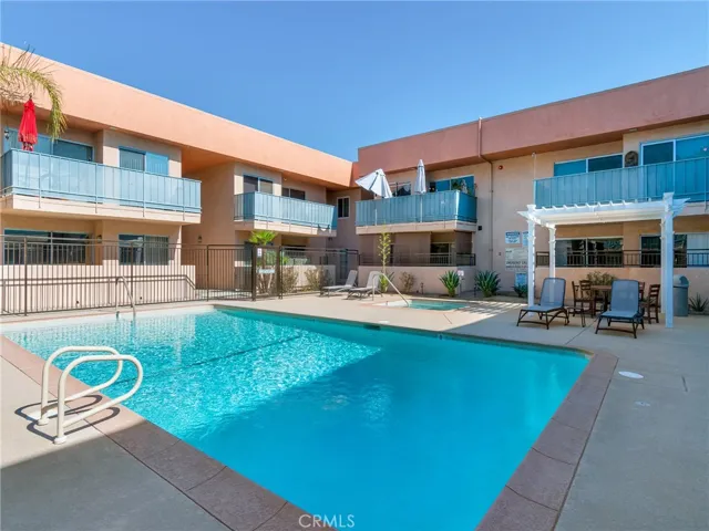 400 N Sunrise Way 124, Palm Springs, California 92262