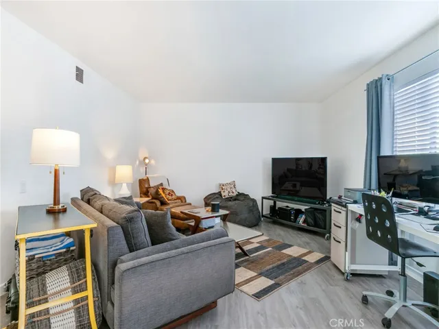 400 N Sunrise Way 124, Palm Springs, California 92262
