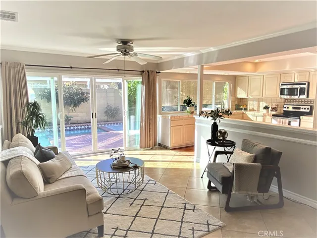 4164 Via Norte, Cypress, California 90630