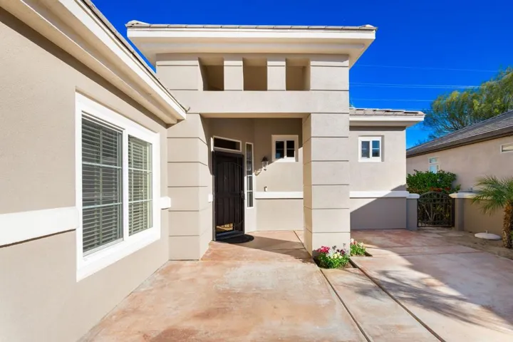 12-web-or-mls-KSRoyalTroon_2023_012