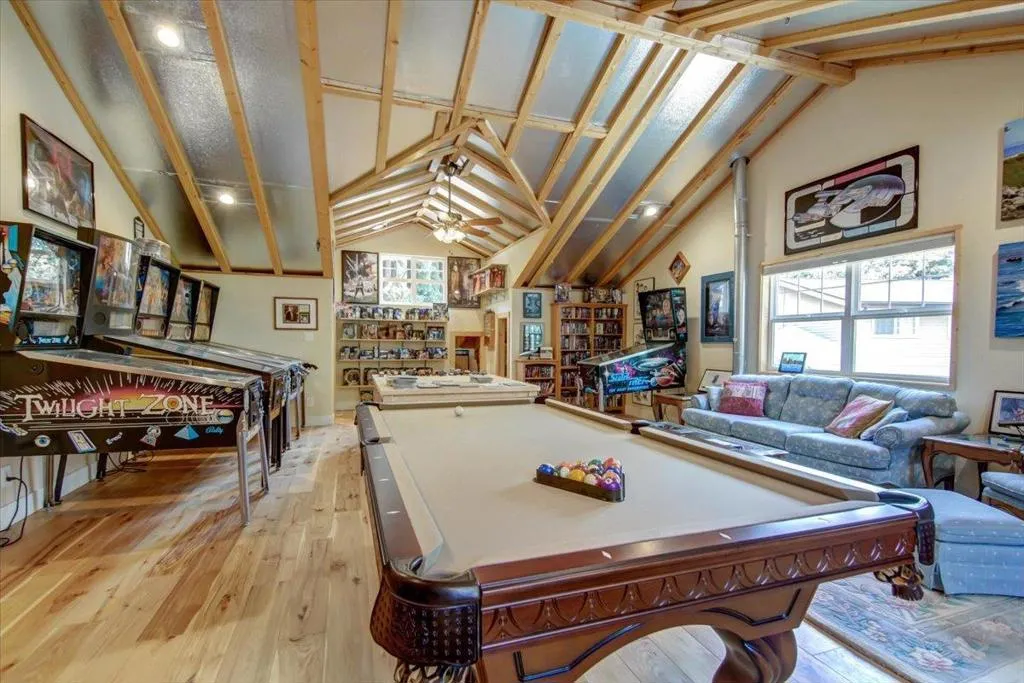 839 Calabasas Road, California home-pic-47