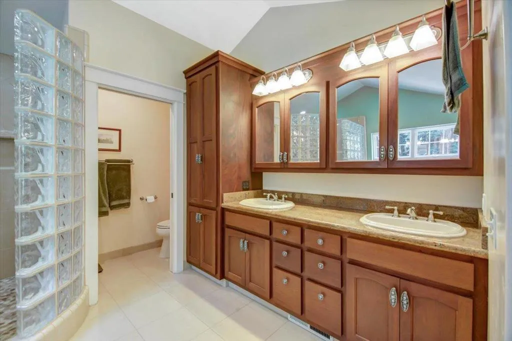 839 Calabasas Road, California home-pic-35