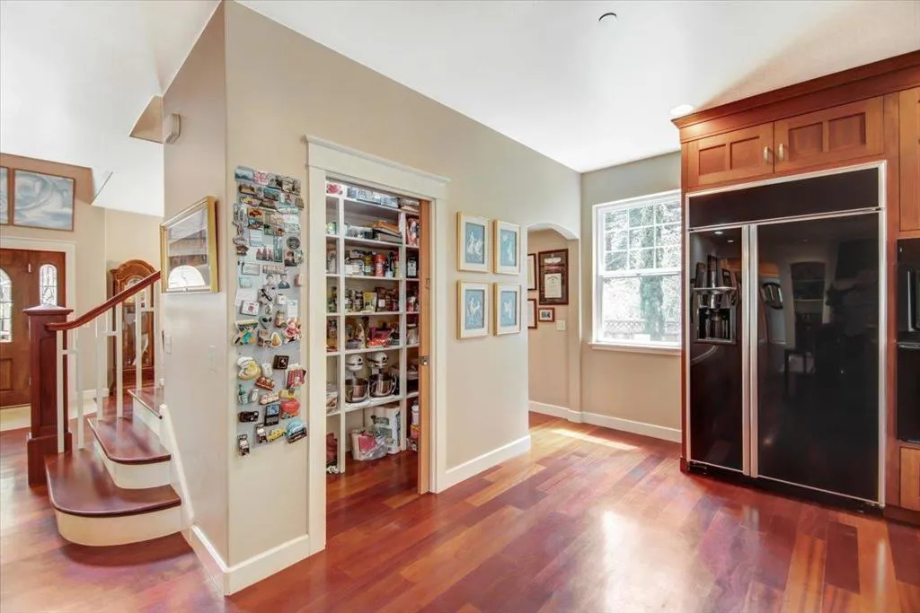 839 Calabasas Road, California home-pic-39