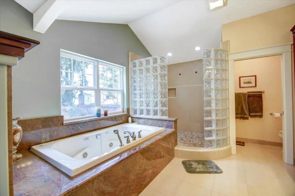 839 Calabasas Road, California home-pic-41