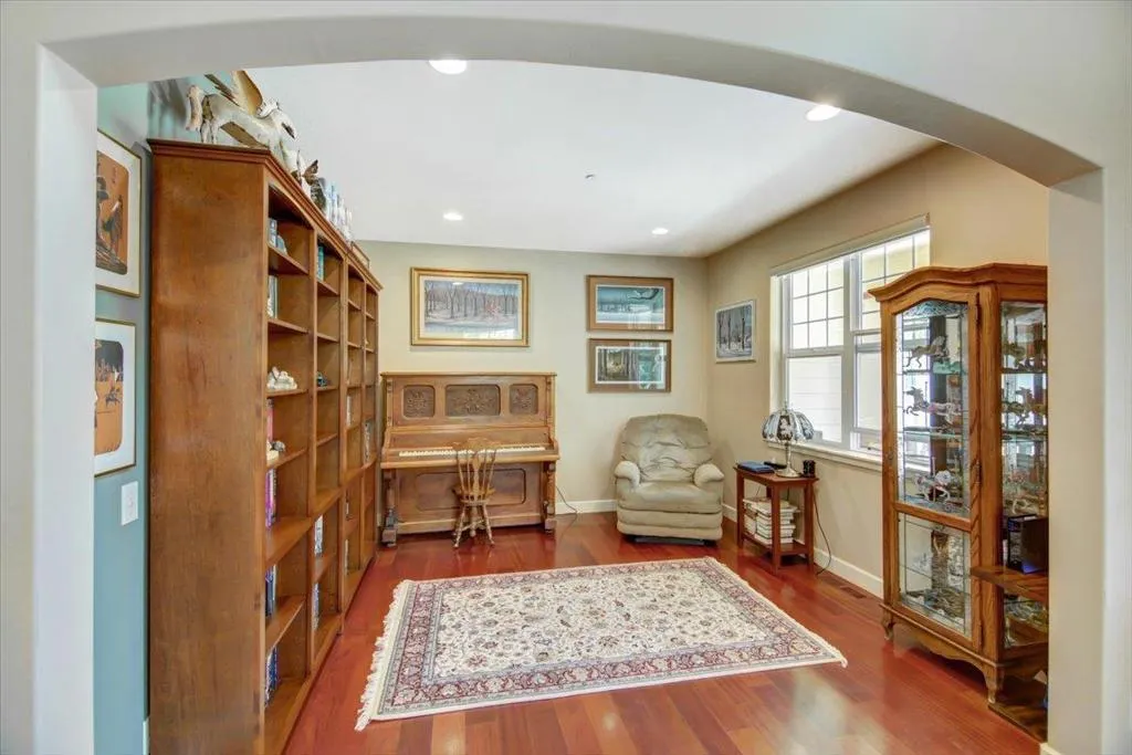 839 Calabasas Road, California home-pic-9