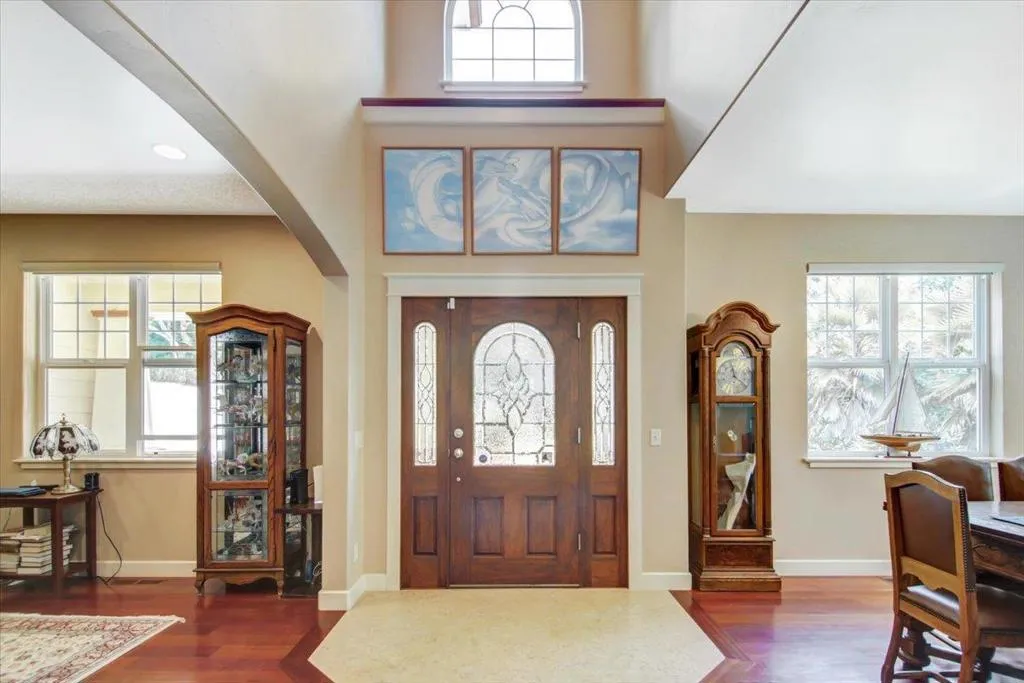 839 Calabasas Road, California home-pic-40