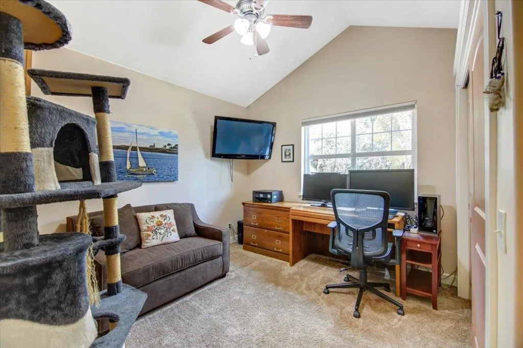 839 Calabasas Road, California home-pic-12