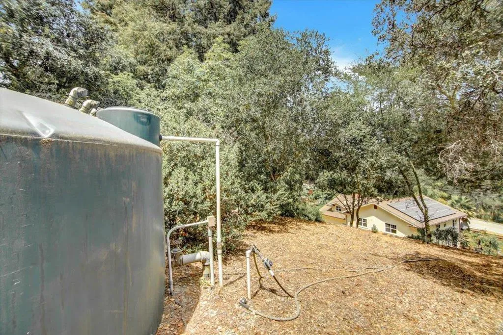 839 Calabasas Road, California home-pic-18