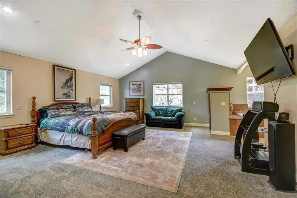 839 Calabasas Road, California home-pic-42