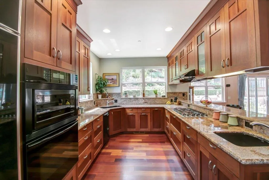 839 Calabasas Road, California home-pic-3