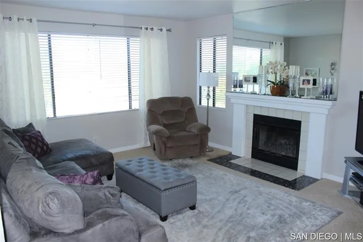 3717 Aries Gln, Escondido, California 92025