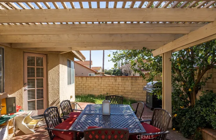 7526 Honeysuckle Street, Fontana, California 92336